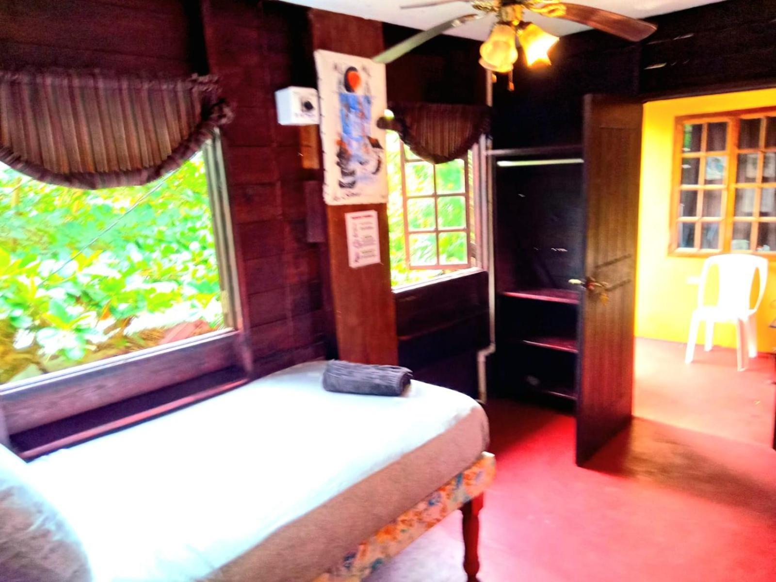 La Familia Guest House And Natural Farm Port Antonio Eksteriør bilde