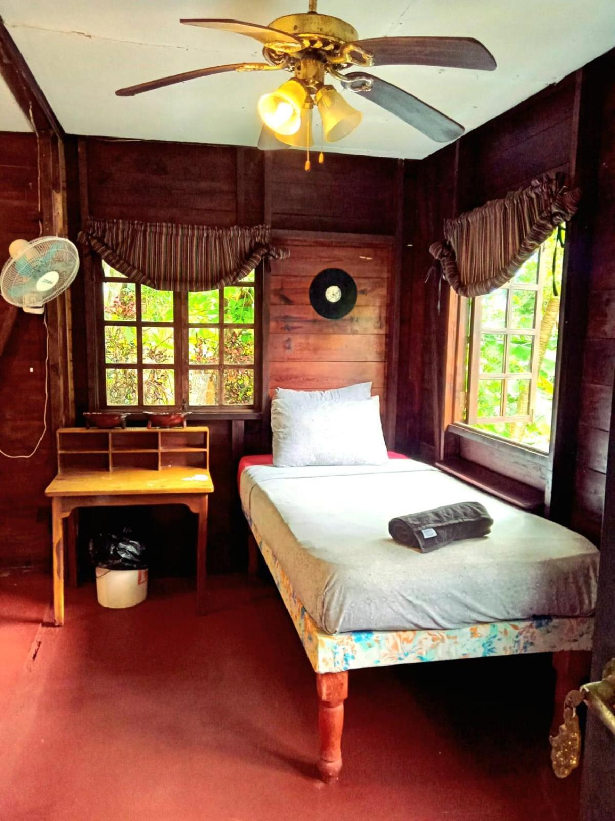 La Familia Guest House And Natural Farm Port Antonio Eksteriør bilde